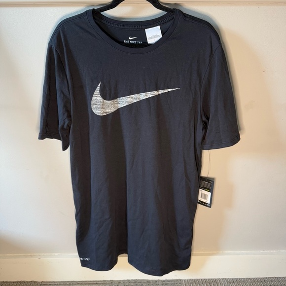Nike Black Tee With Grey Heather Swoosh - Picture 1 of 5